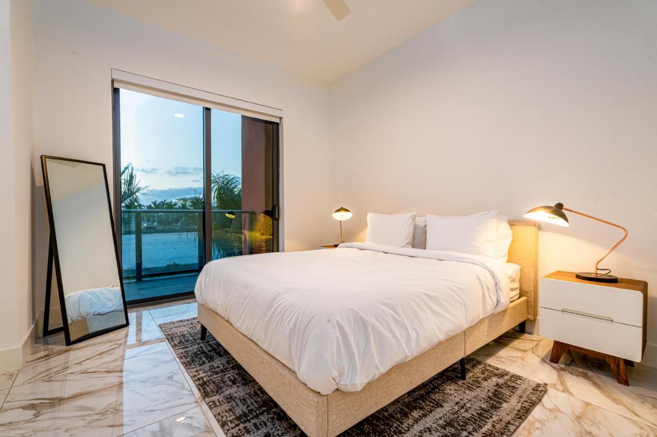Whyhotel Midtown Miami Doral Exterior photo